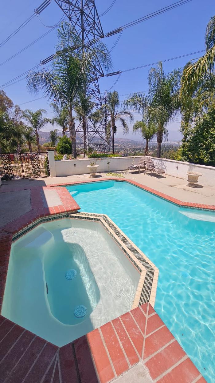 EC Renewables Inc Image