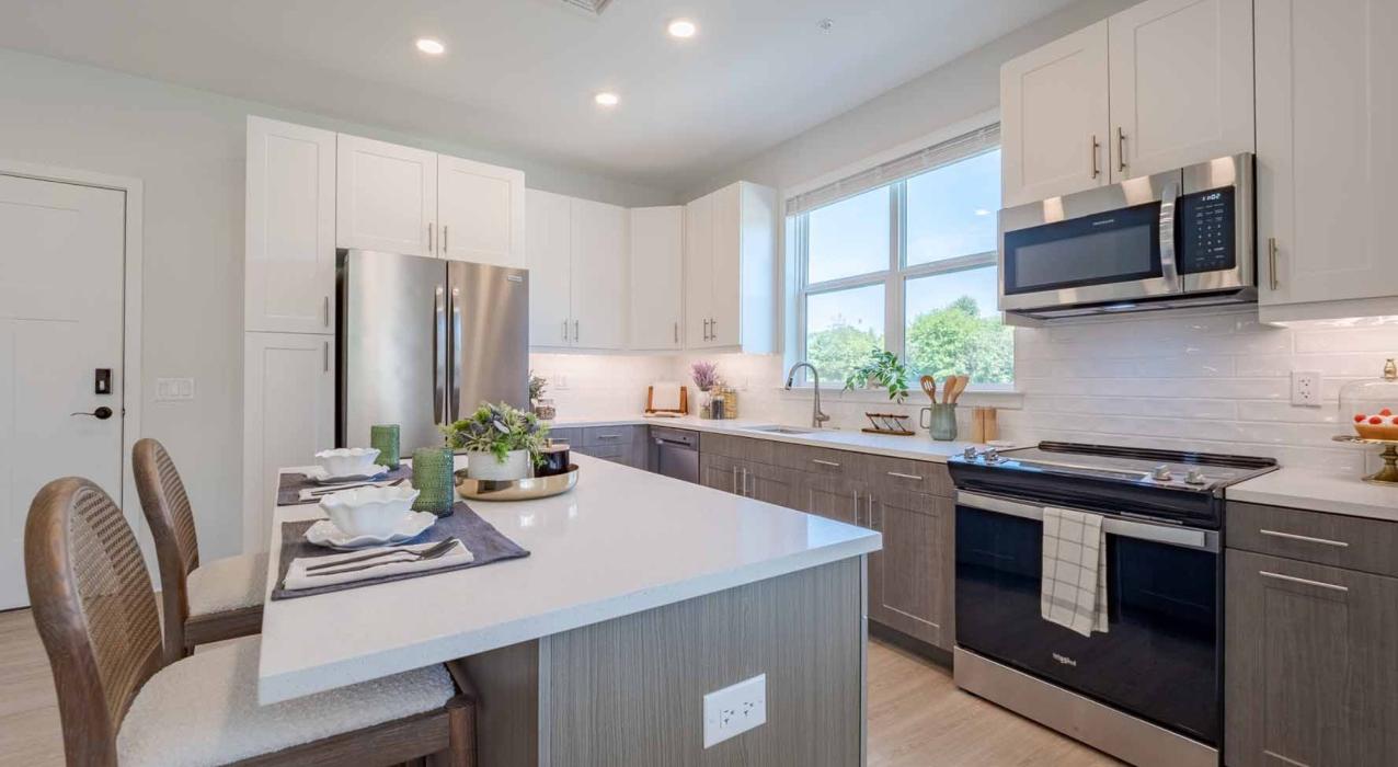 J Centra Burlington - Burlington, NJ