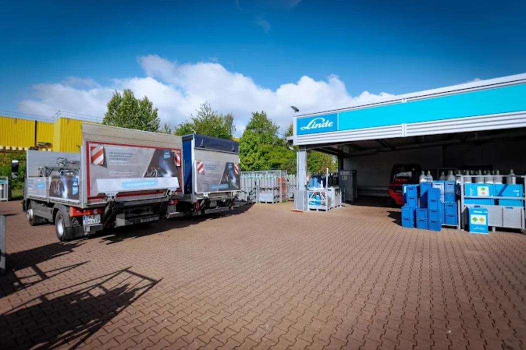 Gas & More, Doktor-Gottfried-Cremer-Allee in Frechen