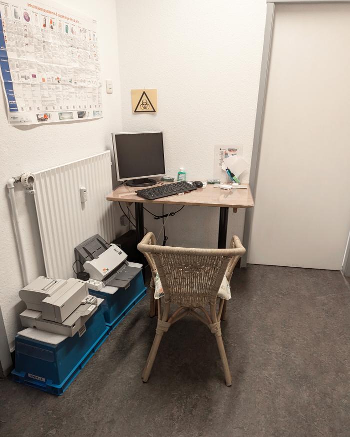 Kronen-Apotheke, Bahnhofstraße in Cadenberge