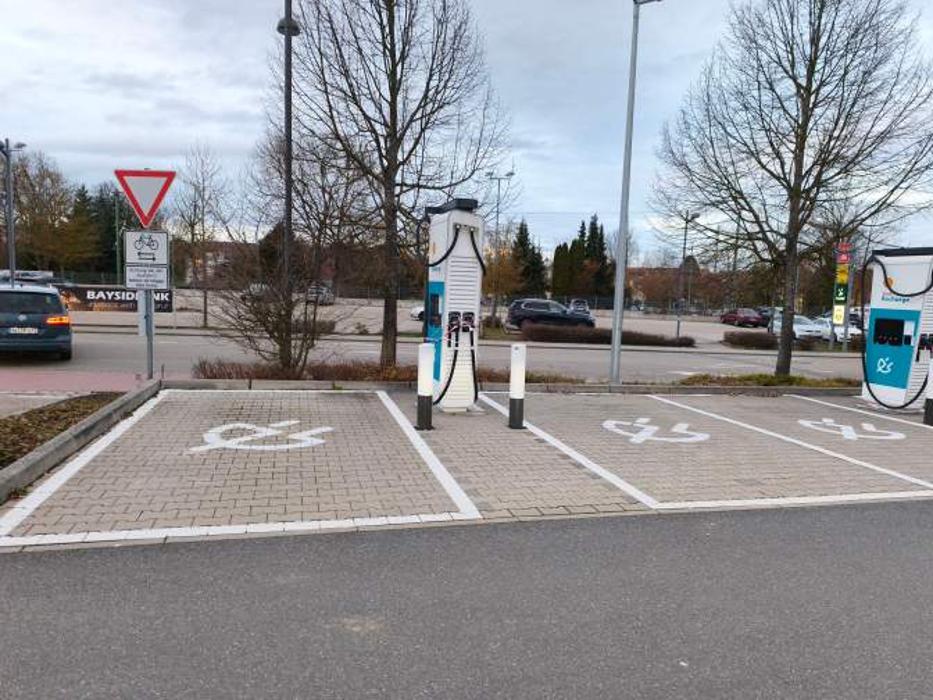 Shell Recharge Charging Station, Raiffeisenstraße in Bad Rappenau