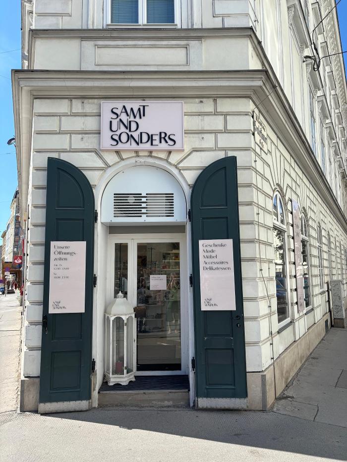 Samt und Sonders, Rennweg in Wien