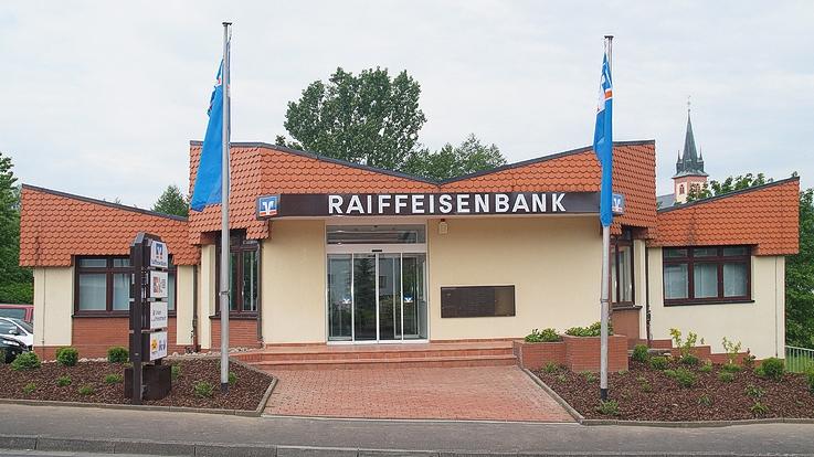 Raiffeisenbank im Fuldaer Land eG - KompetenzCenter Hosenfeld, Frankfurter Straße in Hosenfeld