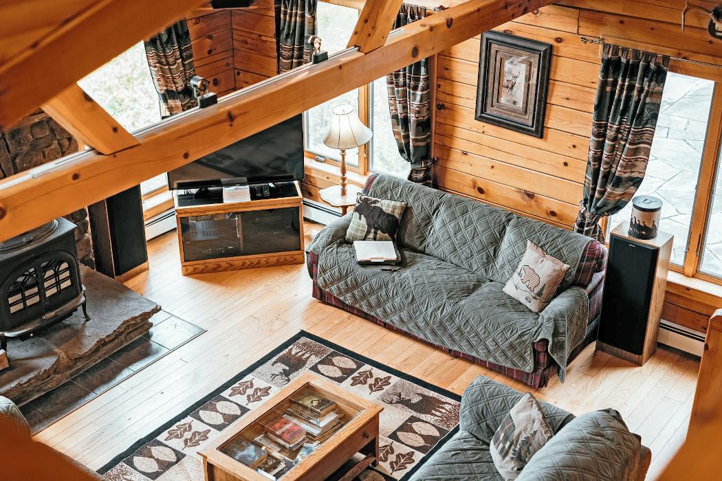 Freestone Inn & Cabins Image