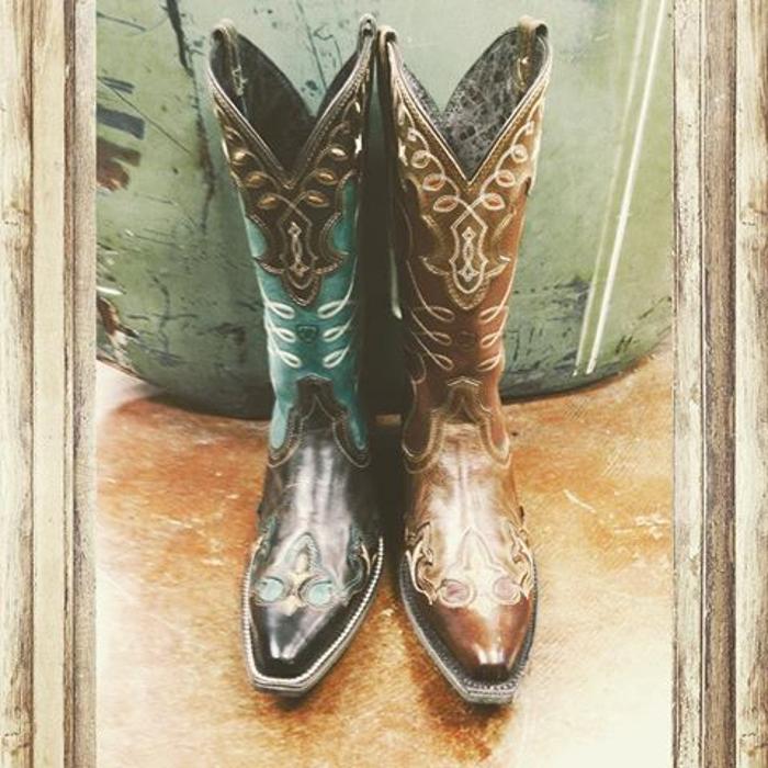 Cavender's Boot City Logo