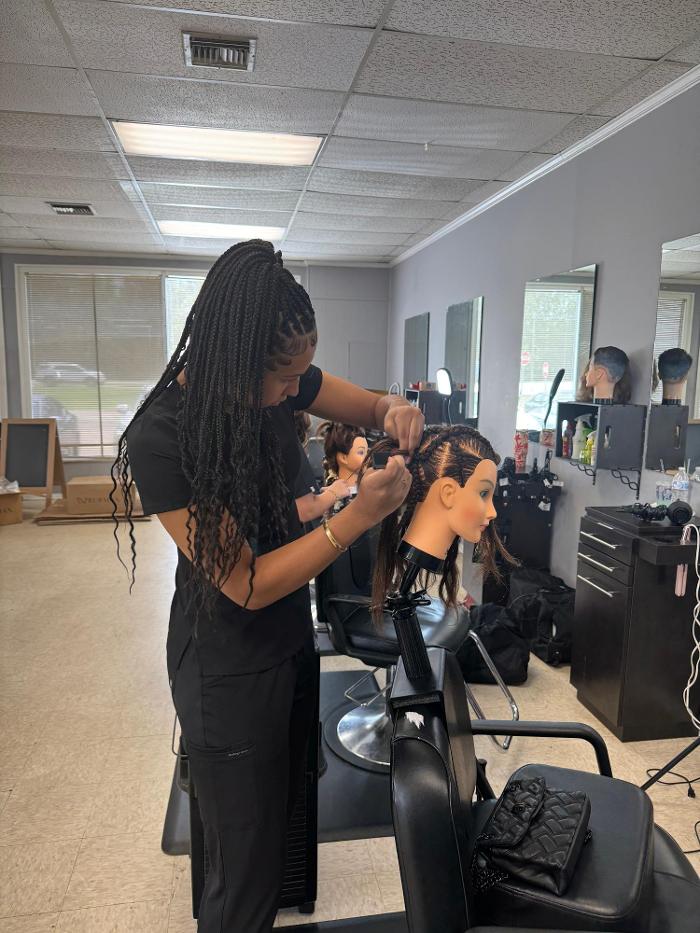 Beverly's Beauty Institute - Dothan, AL