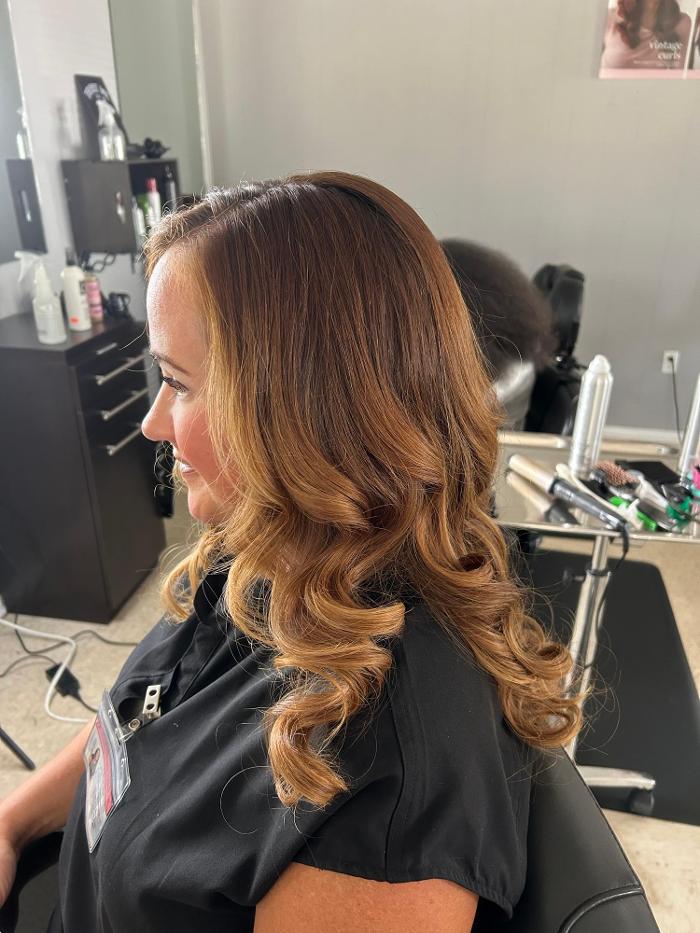 Beverly's Beauty Institute - Dothan, AL