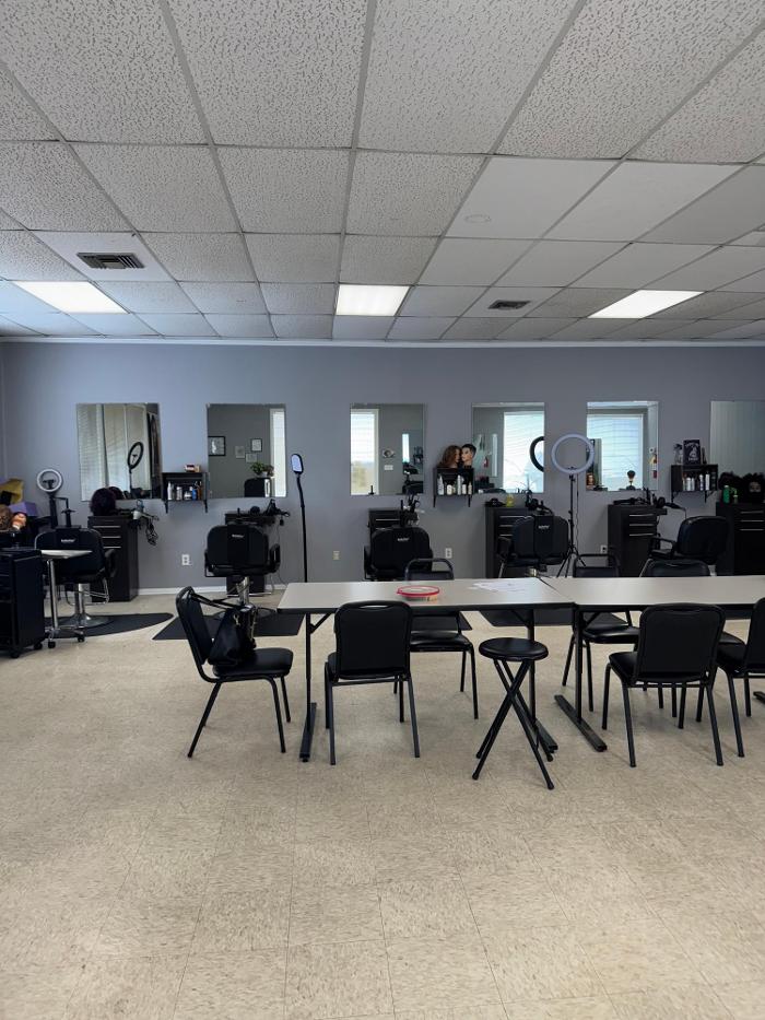 Beverly's Beauty Institute - Dothan, AL