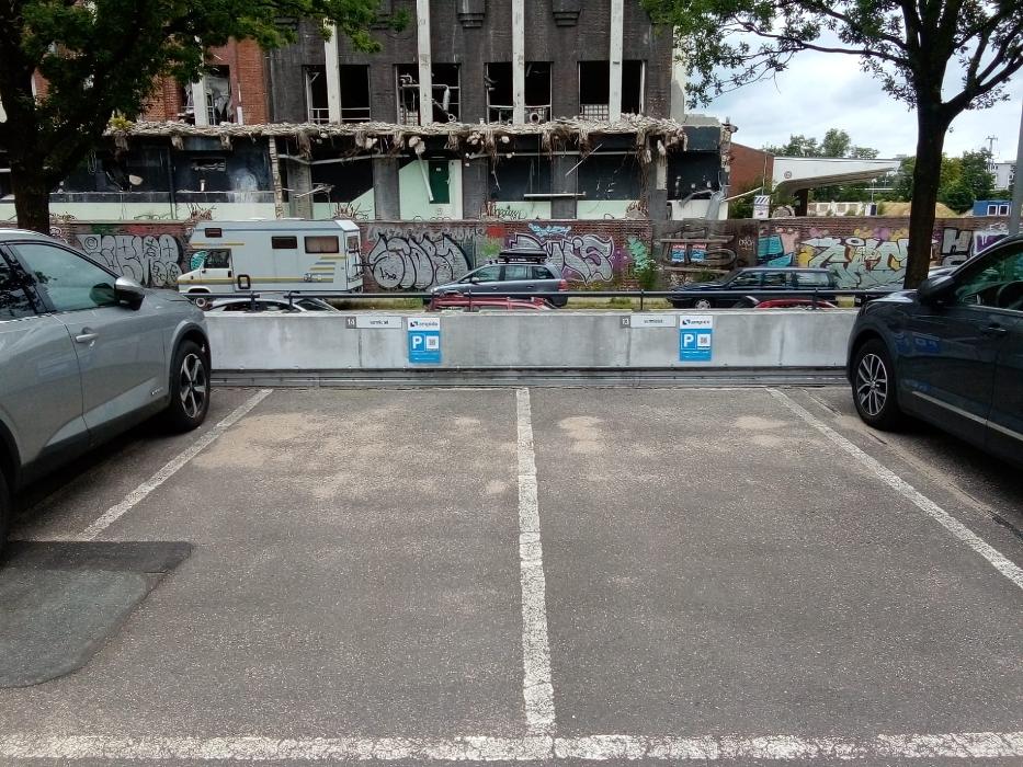ampido Parkplatz, Haubachstraße in Hamburg