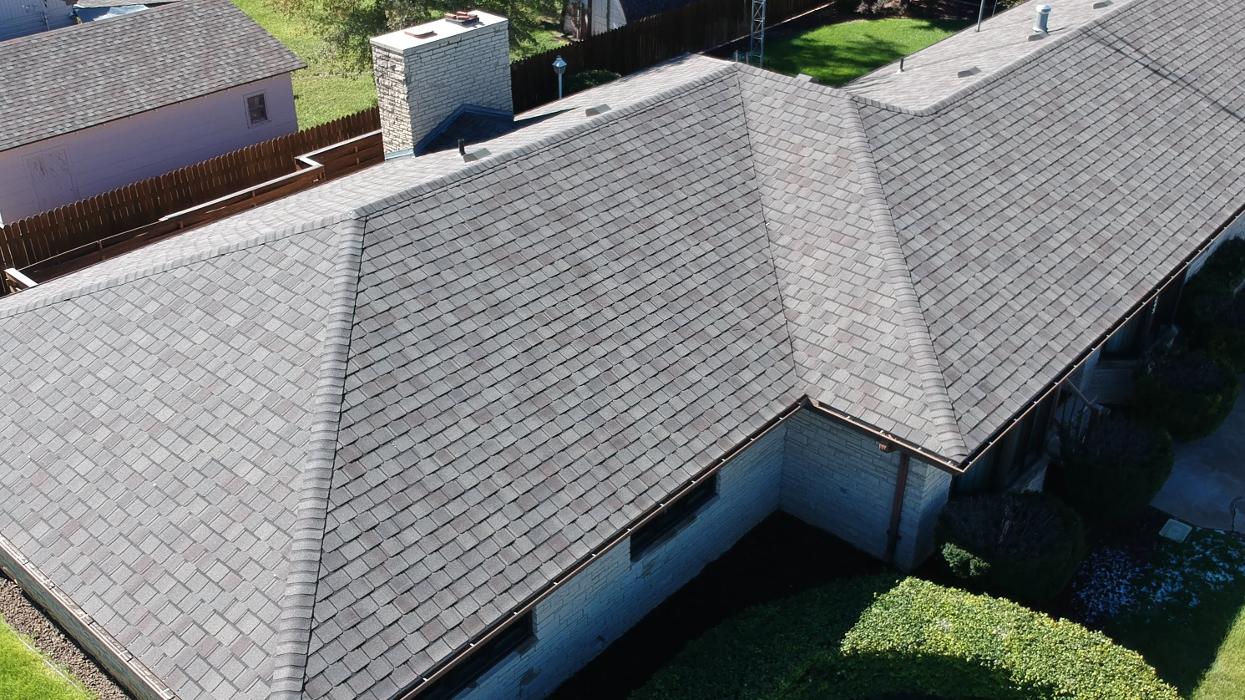 Shull Roofing Image