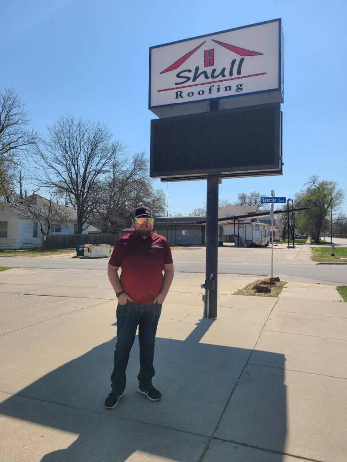 Shull Roofing Image