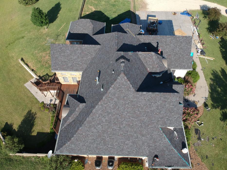 Shull Roofing Image
