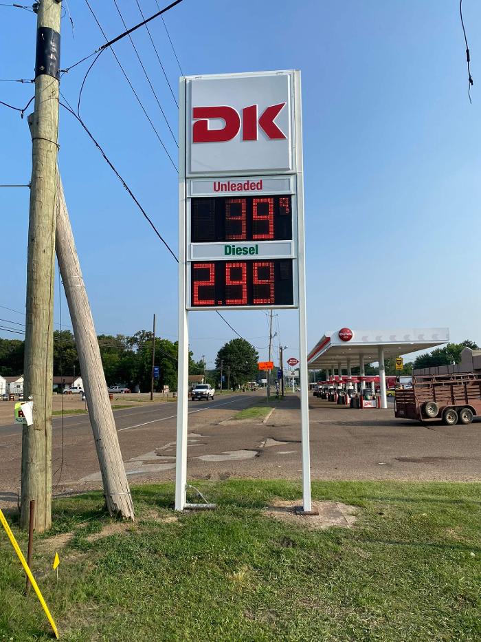 DK Gas Station - Hooks, TX