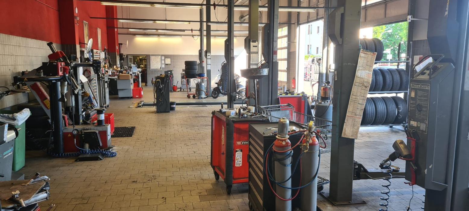 ATU Frankfurt am Main - Heddernheim, Heddernheimer Landstraße in Frankfurt am Main