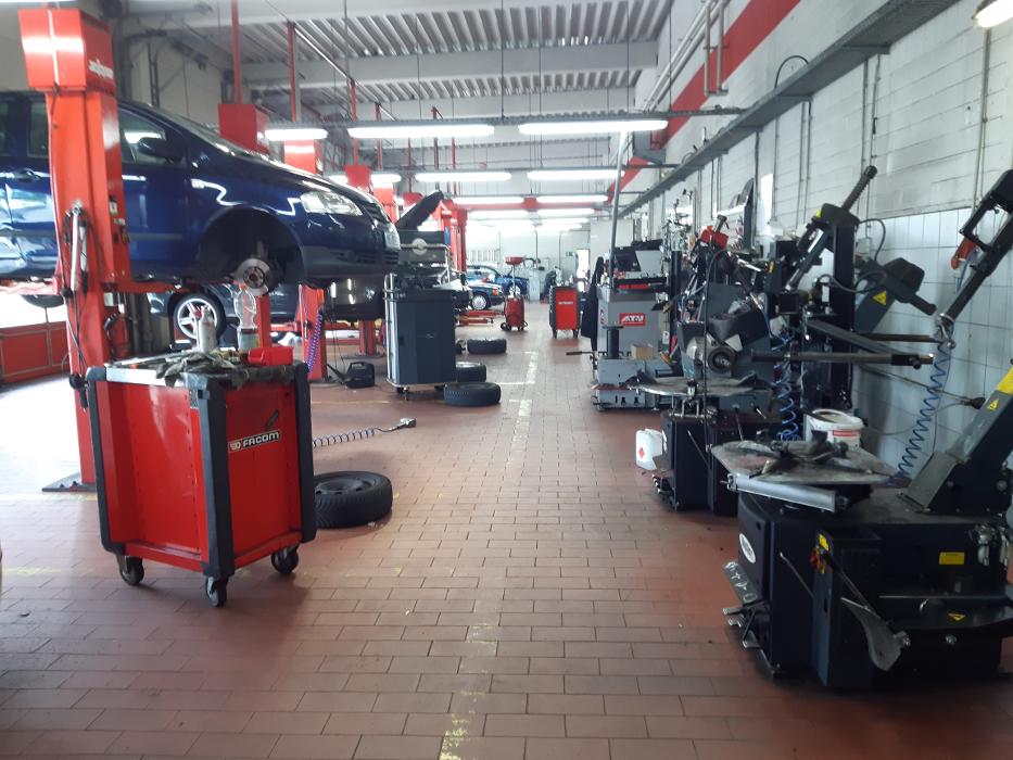 ATU Langenfeld, Kronprinzstraße in Langenfeld (Rheinland)