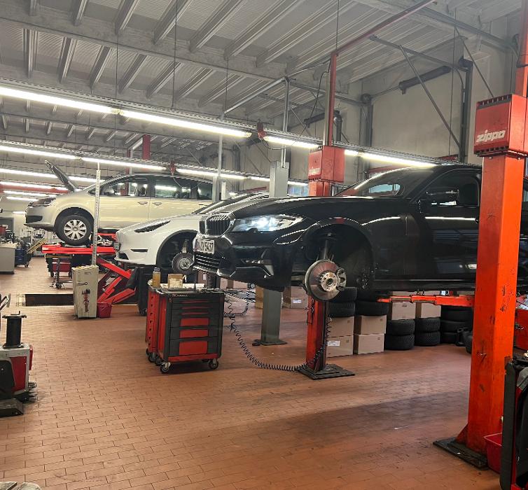 ATU Bonn - Friesdorf, Godesberger Allee in Bonn