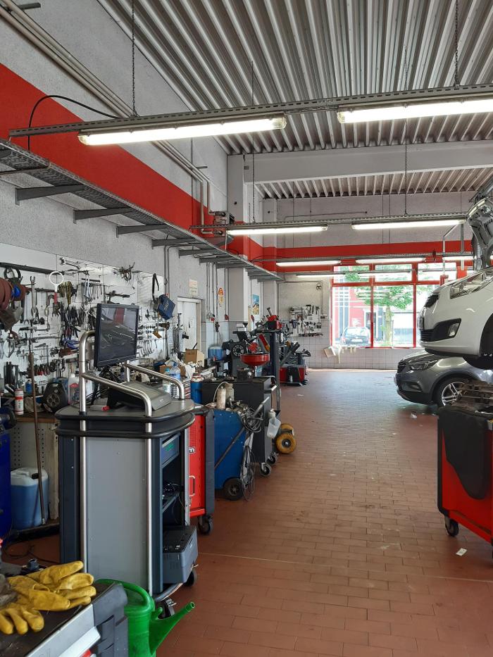 ATU Hilden, Düsseldorfer Straße in Hilden