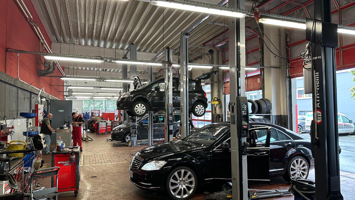 ATU Frankfurt am Main - Fechenheim, Hanauer Landstraße in Frankfurt am Main