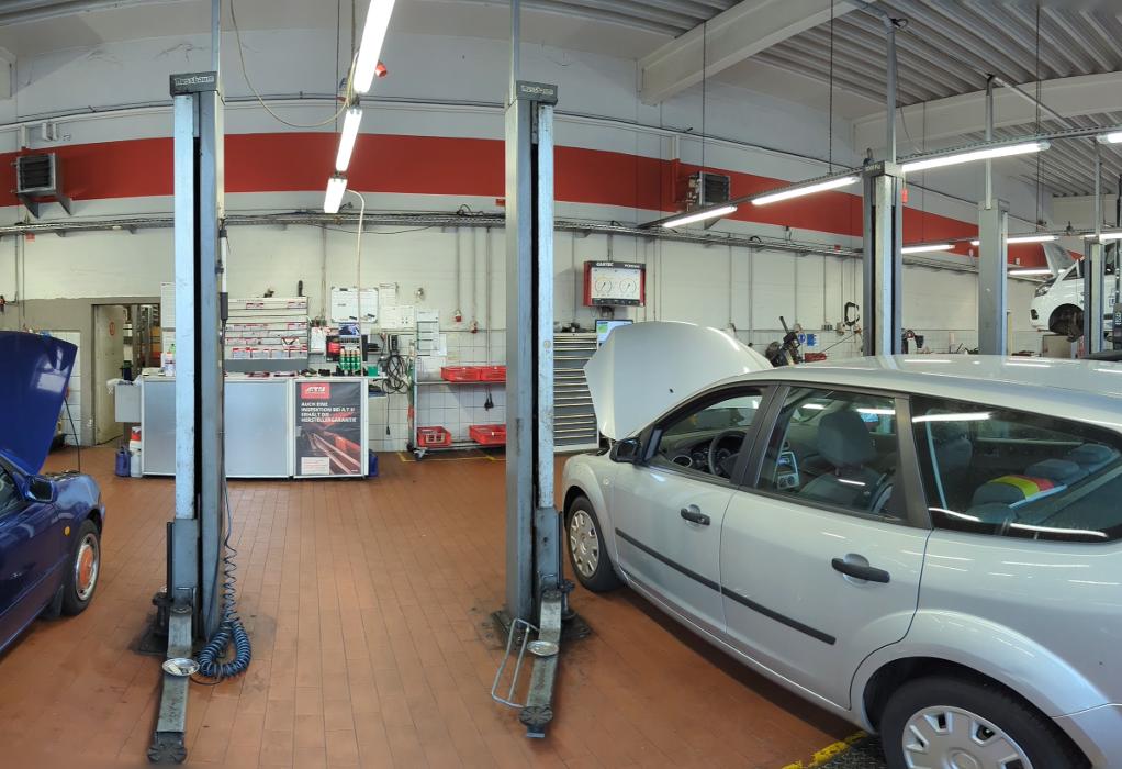 ATU Düsseldorf - Flingern, Ronsdorfer Straße in Düsseldorf