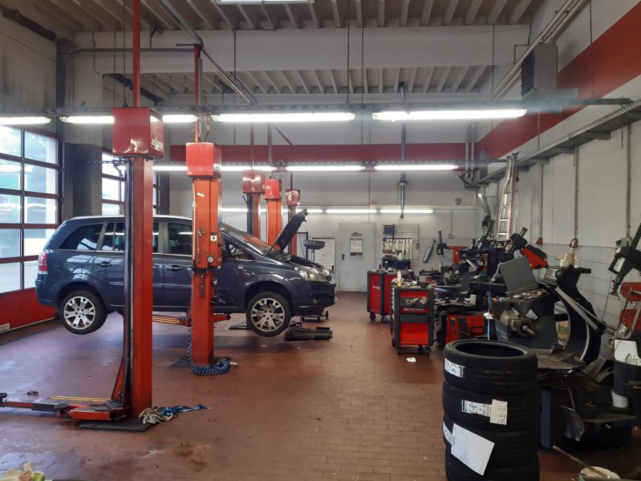 ATU Essen - Altenessen, Wilhelm-Niesw.-Allee in Essen