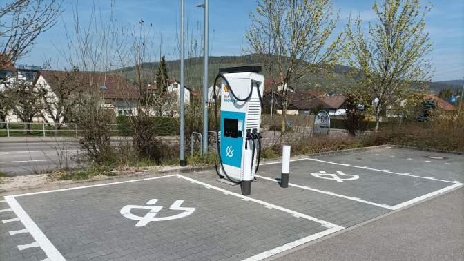Shell Recharge Charging Station, Pforzheimer Straße in Vaihingen an der Enz