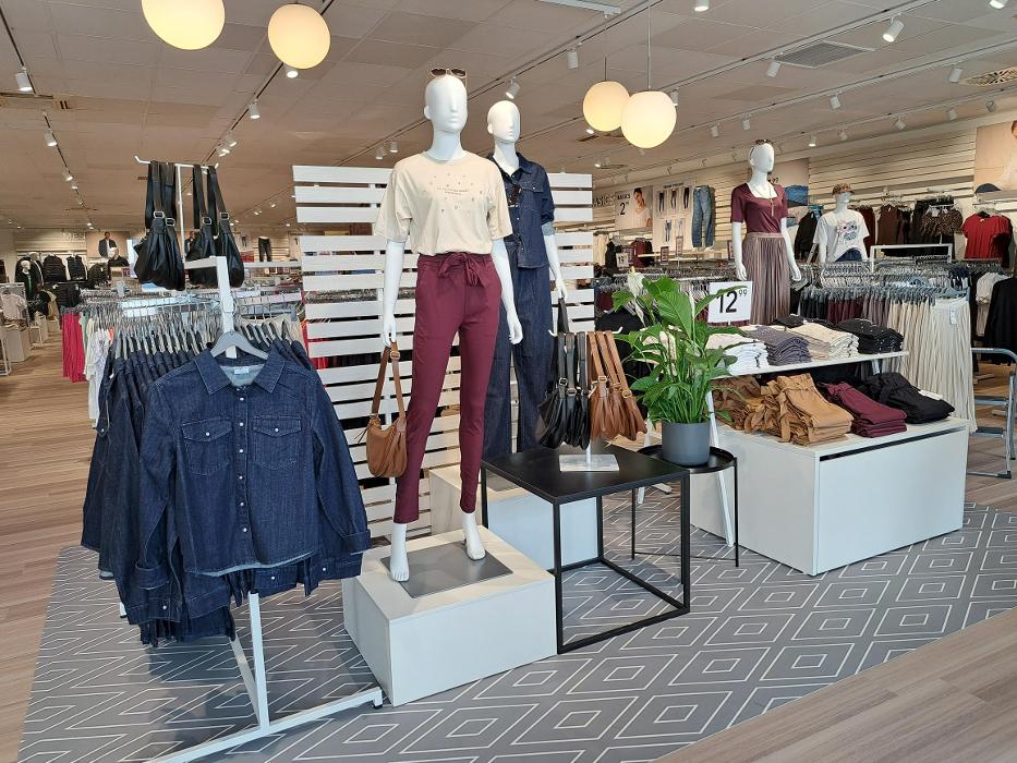 Takko Fashion, Feldstraße in Griesheim