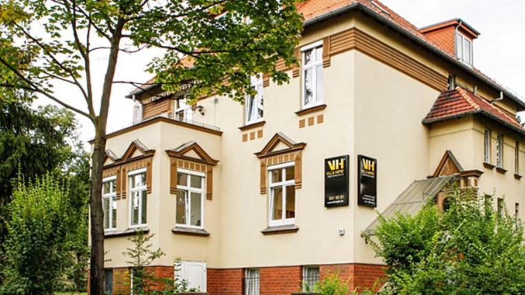 Dentallabor Vill & Hapke GmbH, Altensteinstraße in Berlin