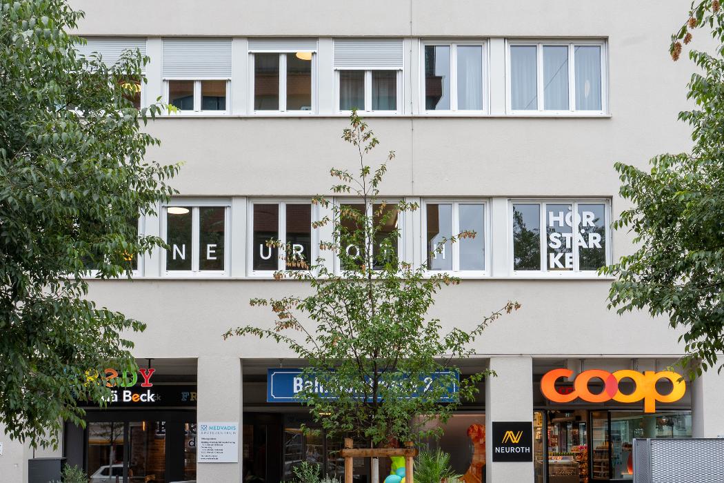 Neuroth Hörcenter AG - Hörgeräte und Gehörschutz, Bahnhofstrasse in Schlieren