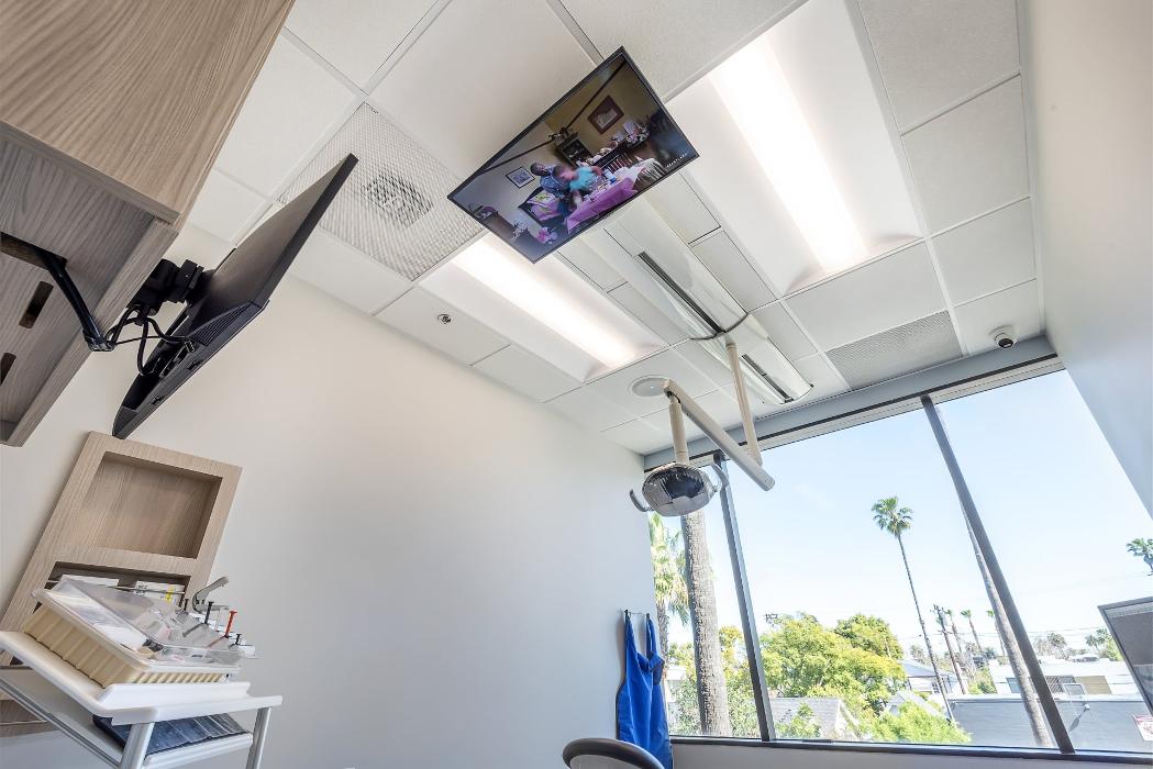 Beverly Hills Complete Dentistry Image