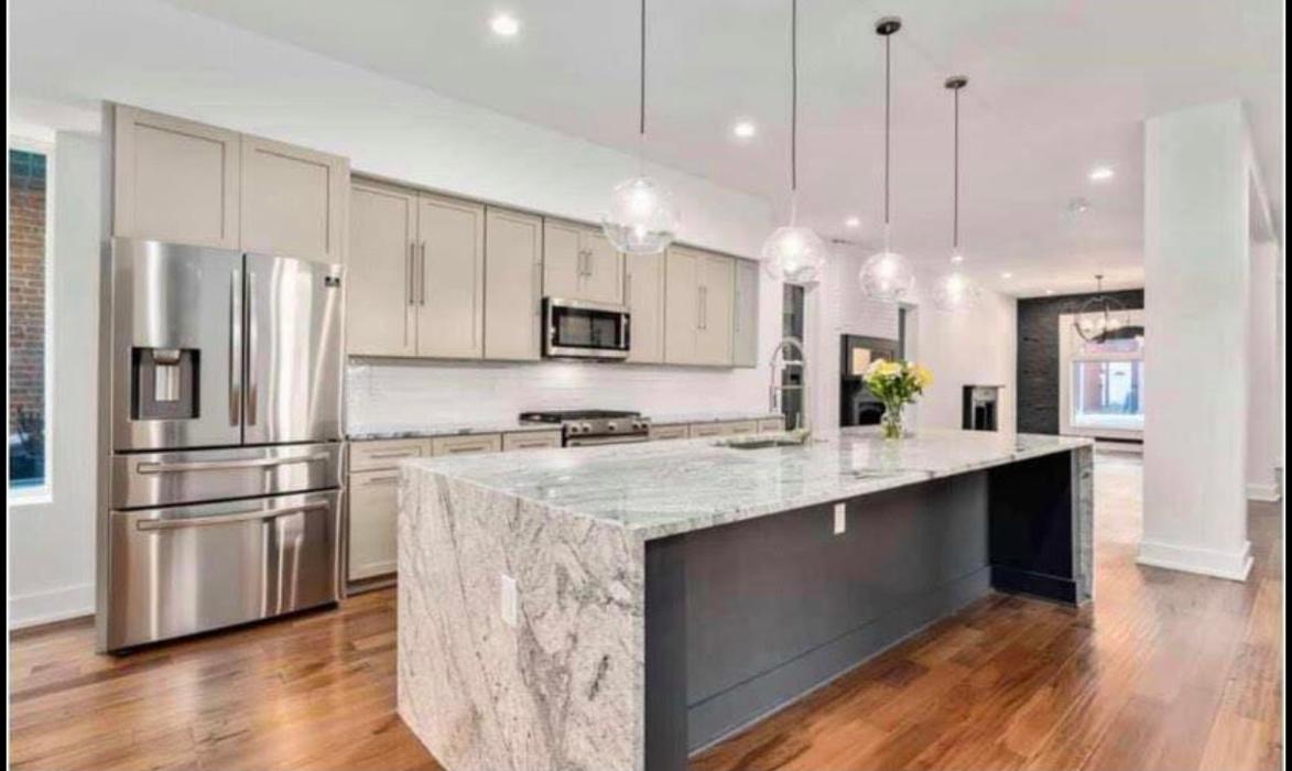 Universal Remodel Image