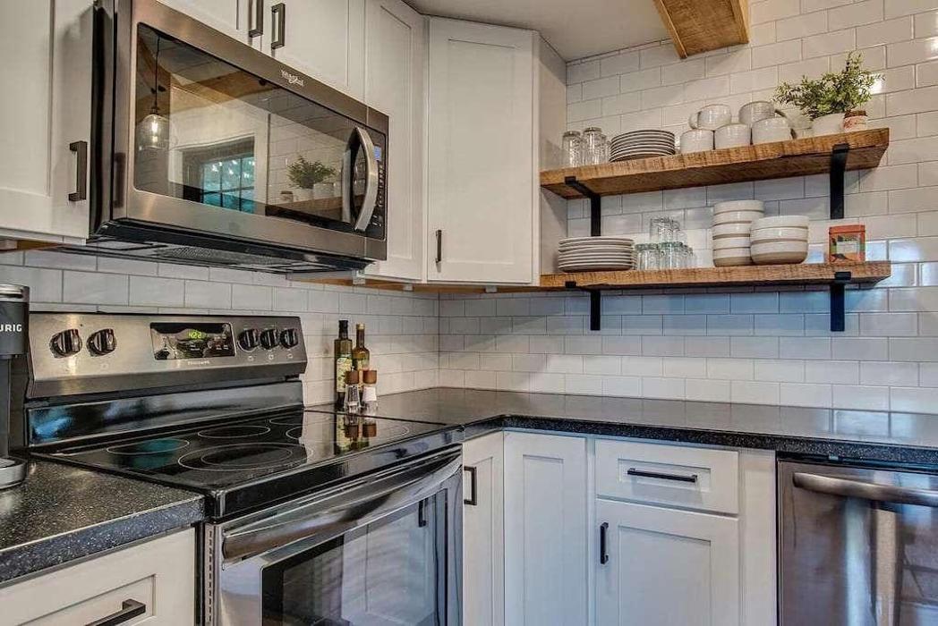 Universal Remodel Image