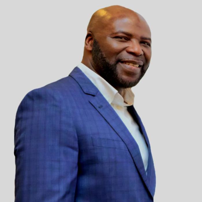 ERGO Pro Abiodun Babatunde Abel Akindejoye, Löffelmannweg in Paderborn