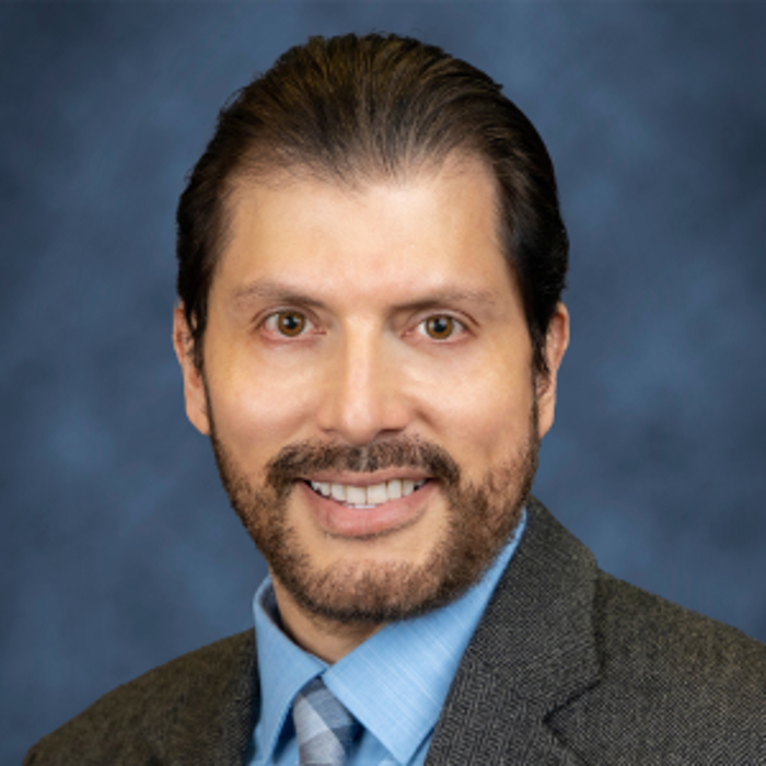 Dr. William Rengifo-Cam