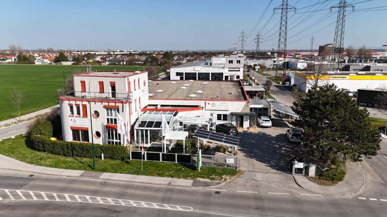 Trinity Systems, Griesfeldstraße in Wiener Neudorf