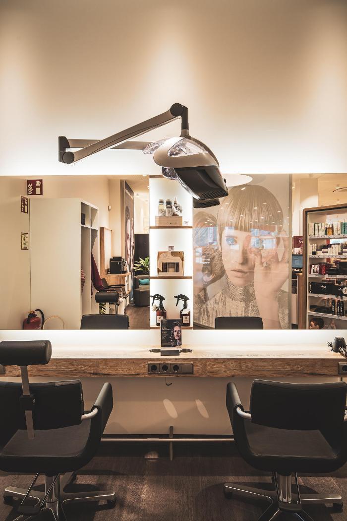 dm friseurstudio, Am Kuhberg in Horn
