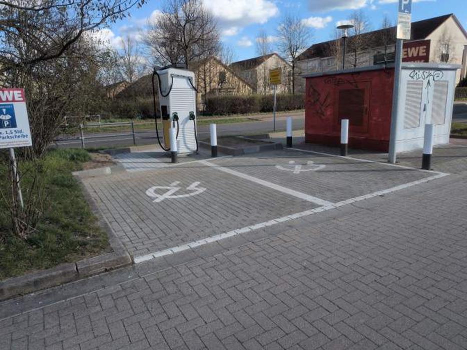 Shell Recharge Charging Station, Stienitzstraße in Hoppegarten