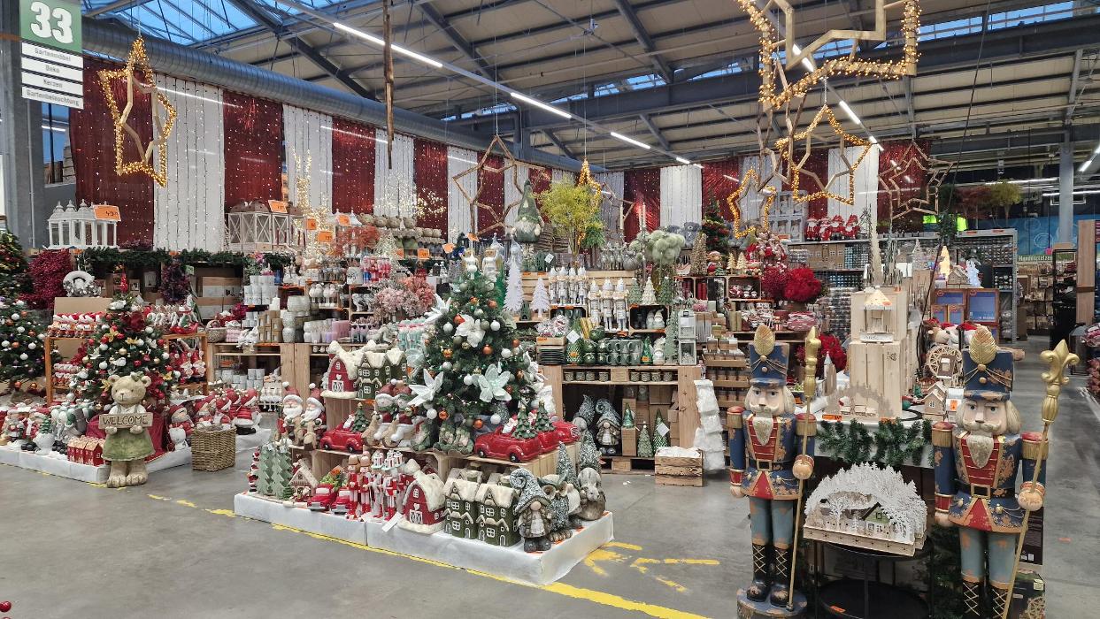 Gartencenter HORNBACH Galgenen, Kantonsstrasse in Galgenen