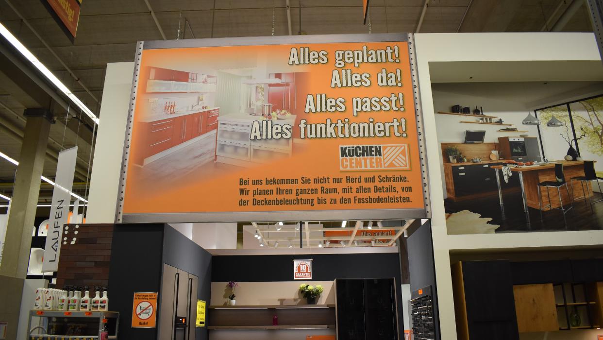 Küchencenter HORNBACH Galgenen, Kantonsstrasse in Galgenen