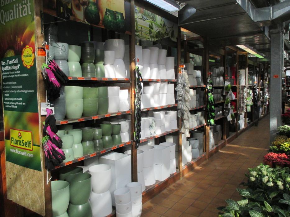 HORNBACH Altötting, Burghauser Straße in Altötting