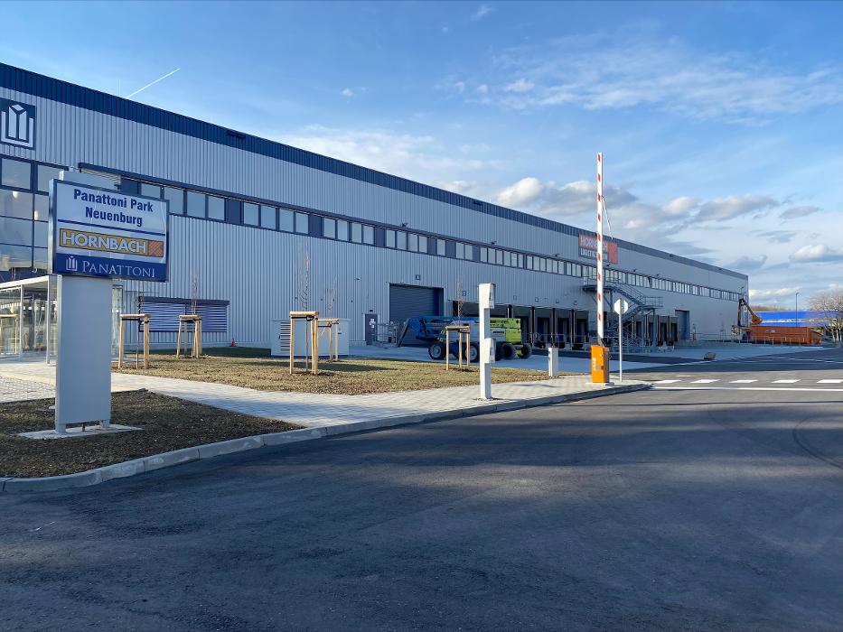 HORNBACH Logistikzentrum Neuenburg am Rhein, Otto-Hahn-Straße in Neuenburg am Rhein