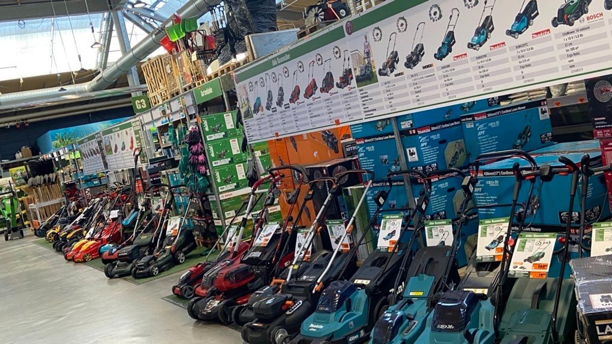 HORNBACH Gartencenter Berlin-Mariendorf, Großbeerenstraße in Berlin