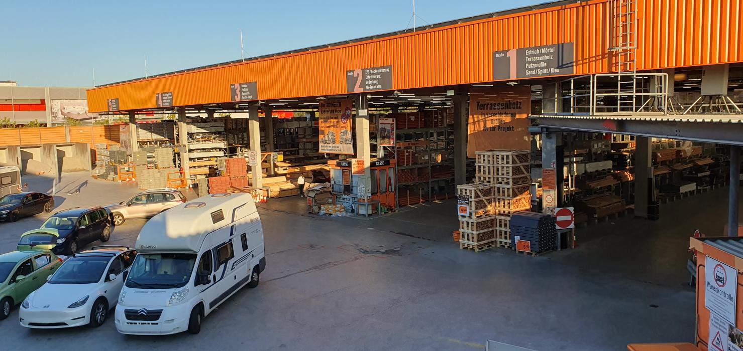 HORNBACH Drive In München-Freiham, Hans-Steinkohl-Straße in München