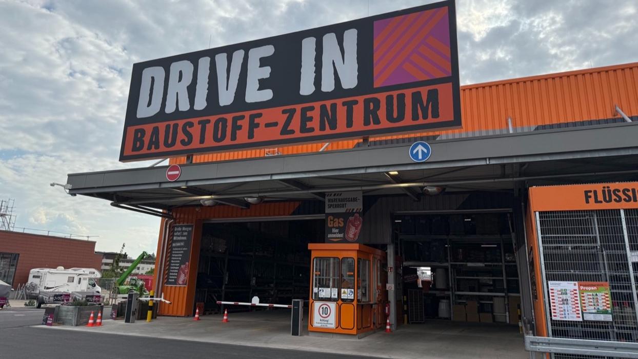 HORNBACH Drive In Duisburg-Wanheimerort, Düsseldorfer Straße in Duisburg