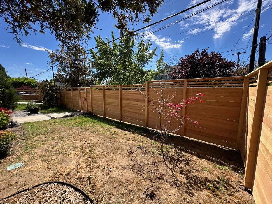 Rain City Fence Image