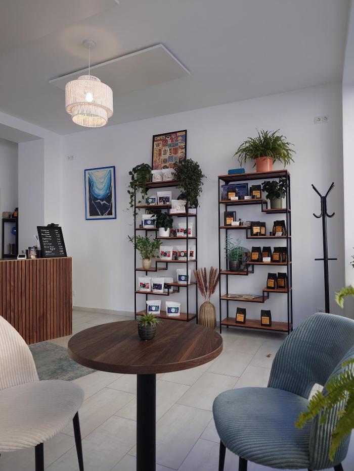 Café Farn, Karmelitergasse in Wien