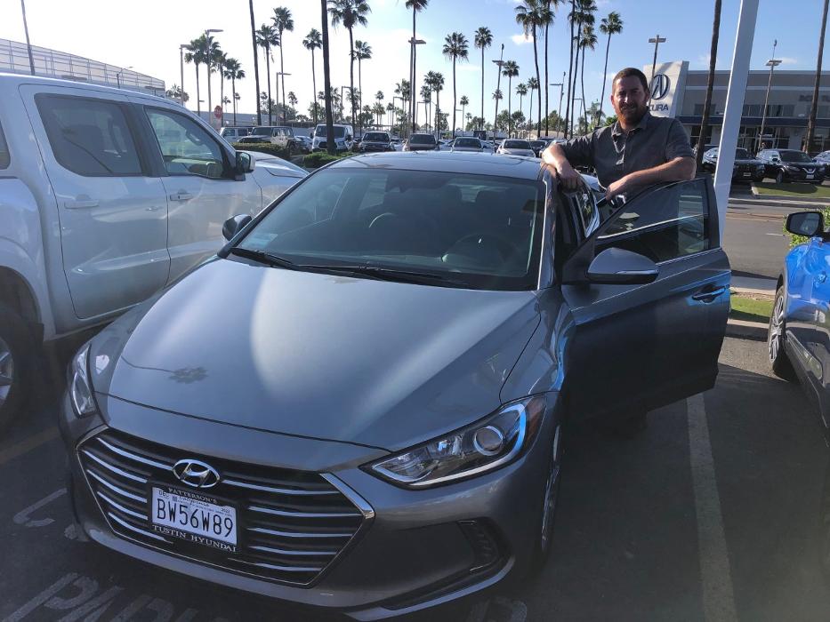 Tustin Hyundai Image