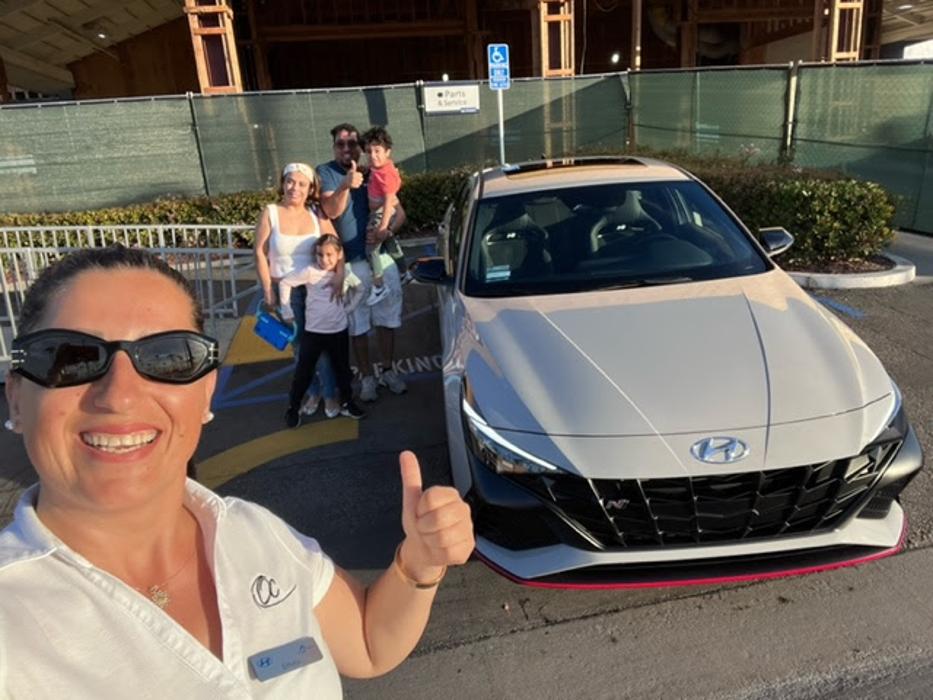 Tustin Hyundai Image