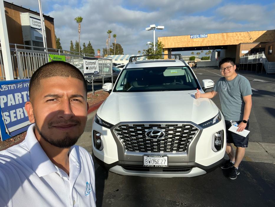 Tustin Hyundai Image