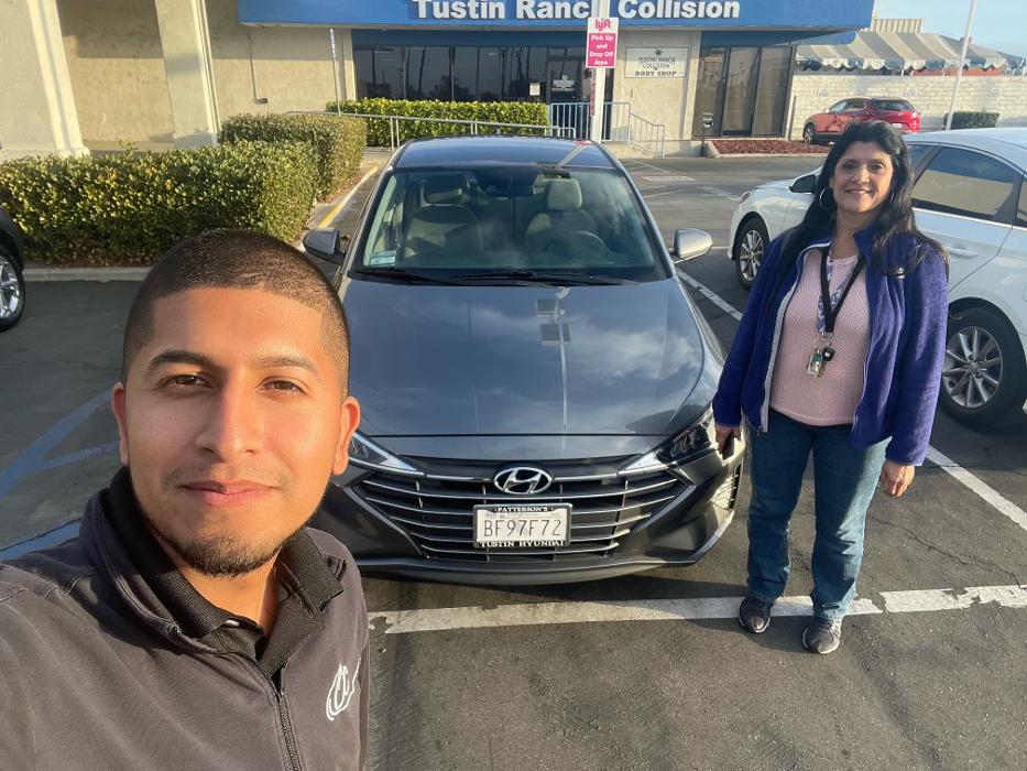 Tustin Hyundai Image