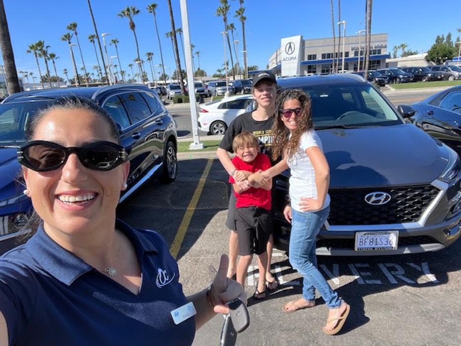 Tustin Hyundai Image